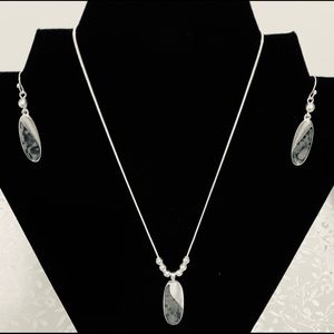 Necklace and earring set! Silver tone NWOT